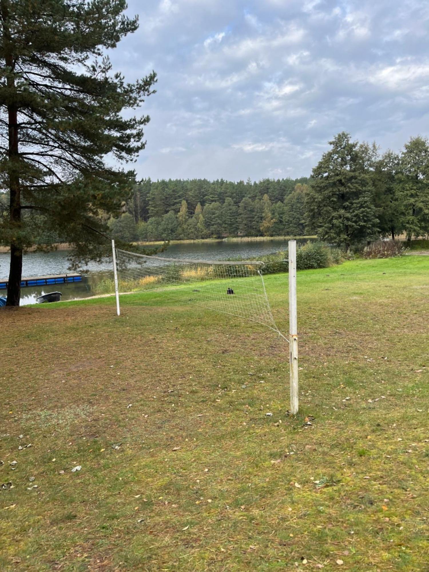 Domek Caloroczny Hawaje Nad Jeziorem Kazub Cieciorka Exterior photo