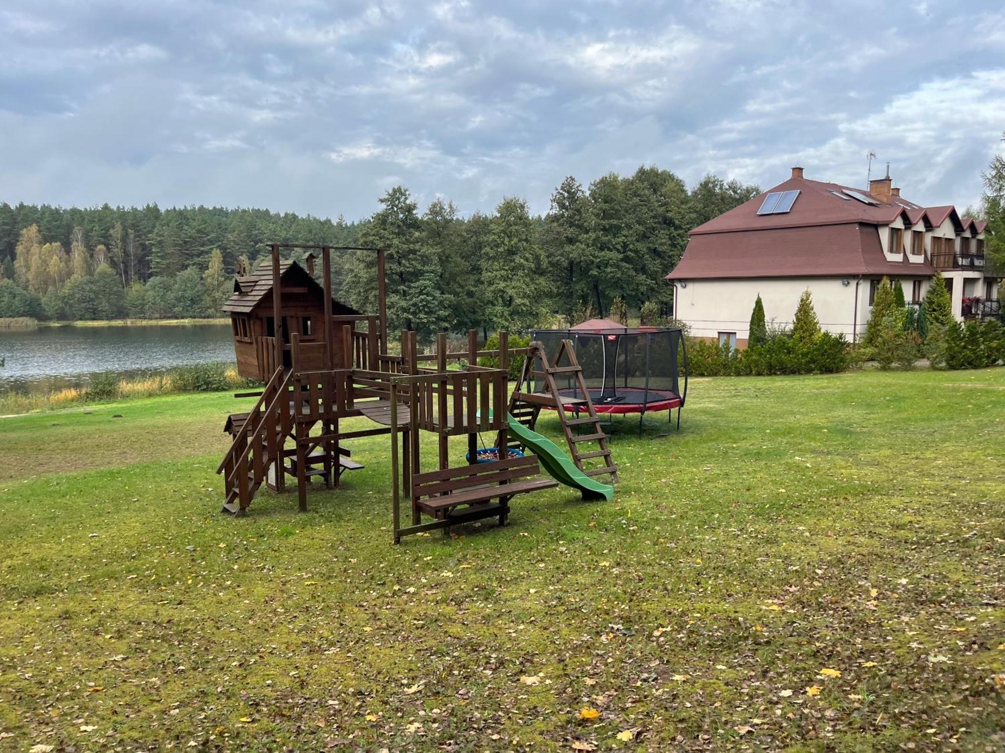 Domek Caloroczny Hawaje Nad Jeziorem Kazub Cieciorka Exterior photo
